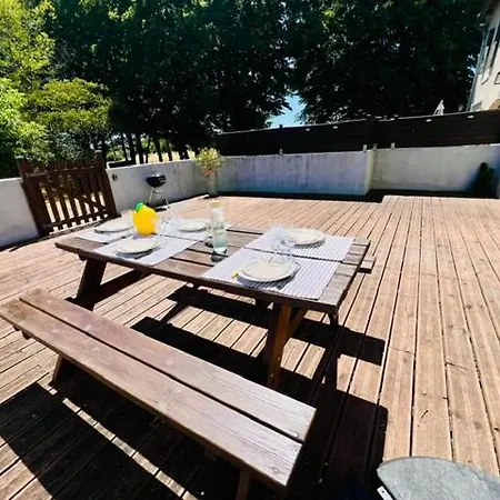 Domaine Bardon - Deux Avec Piscine Pouvant Accueillir Jusqu'a 14 Personnes A La Campagne, Charente-maritime Tatil Evi Chaunac