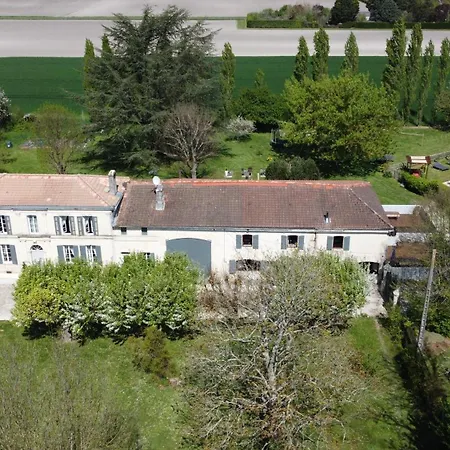 Domaine Bardon- Et D'hotes * Chaunac